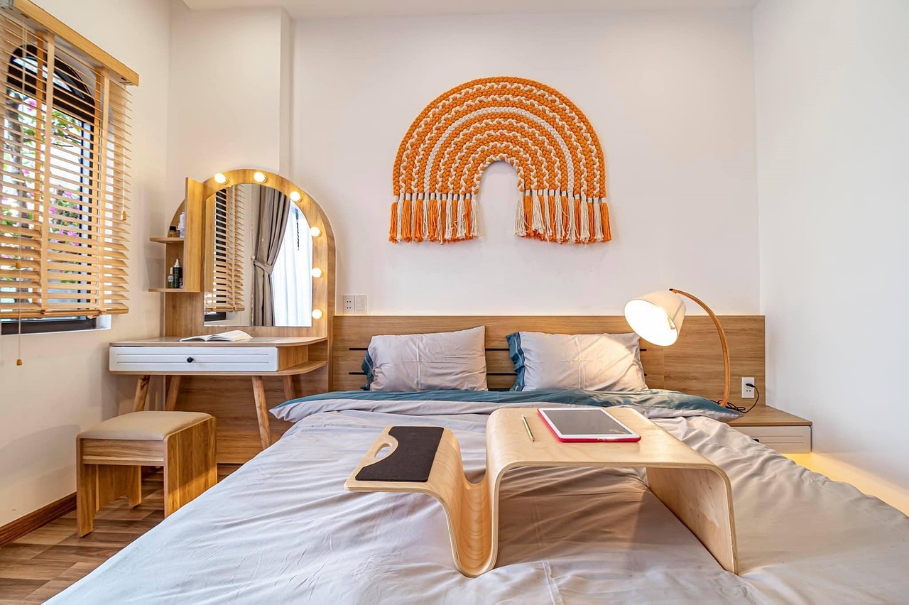Eco-friendly wall lighting with minimalist design.